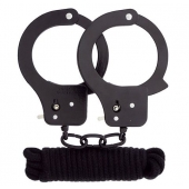 Чёрные наручники из листового металла в комплекте с веревкой BONDX METAL CUFFS LOVE ROPE SET - Dream Toys - купить с доставкой в Ставрополе