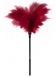 Пластиковая метелочка с красными пёрышками Small Feather Tickler - 32 см. - Blush Novelties - купить с доставкой в Ставрополе